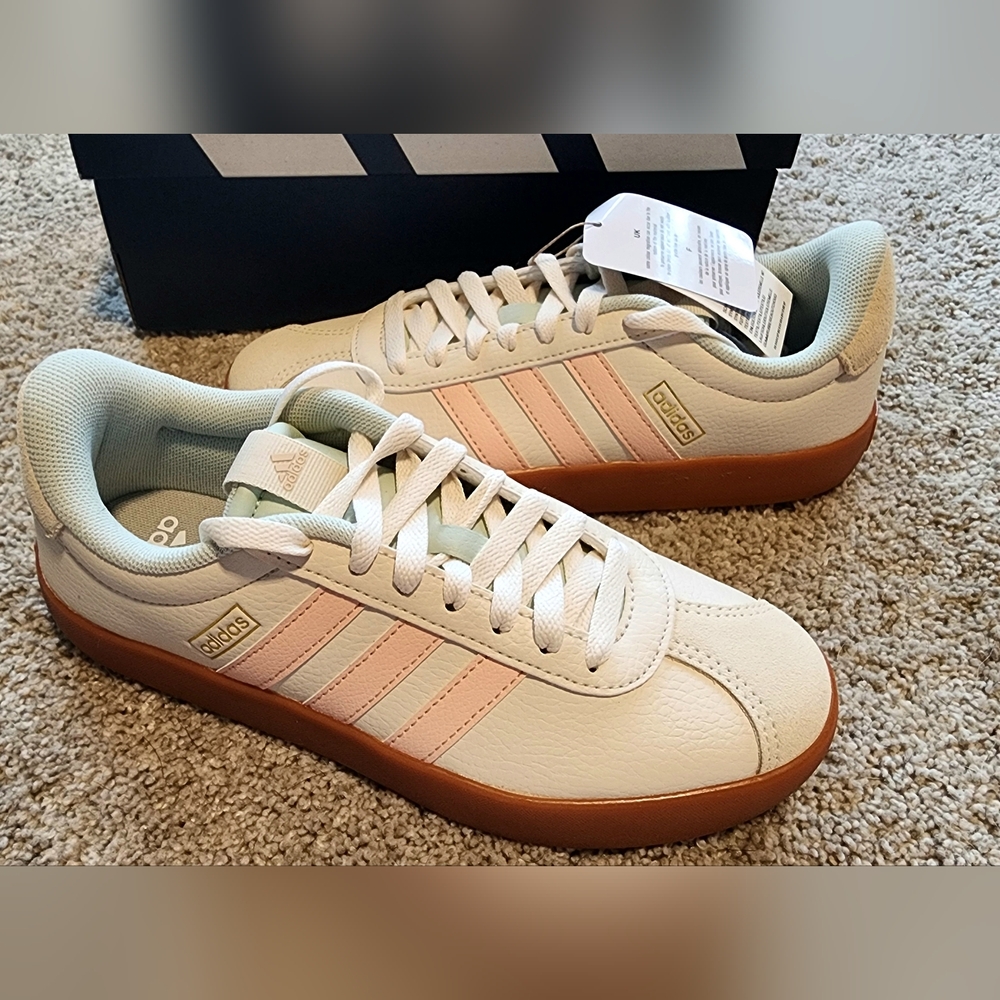 NEW Women's Adidas VL Court 3.0 Sneaker Size 6W/4.5Y - Picture 3 of 10